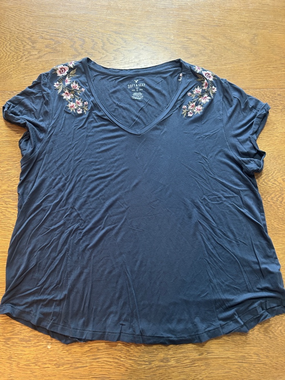 American Eagle Outfitters Navy V-Neck Tee with Shoulder Floral Embroidery